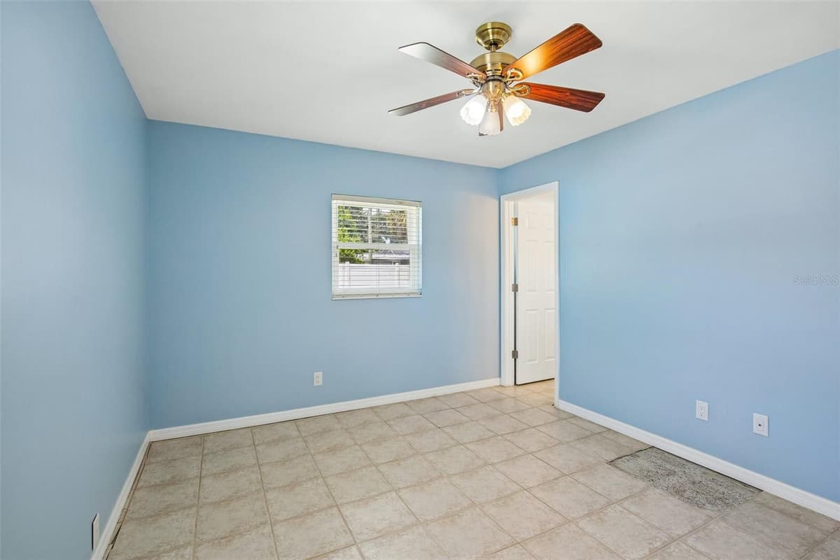 6424 ELDORADO DRIVE — photo 17 of 43