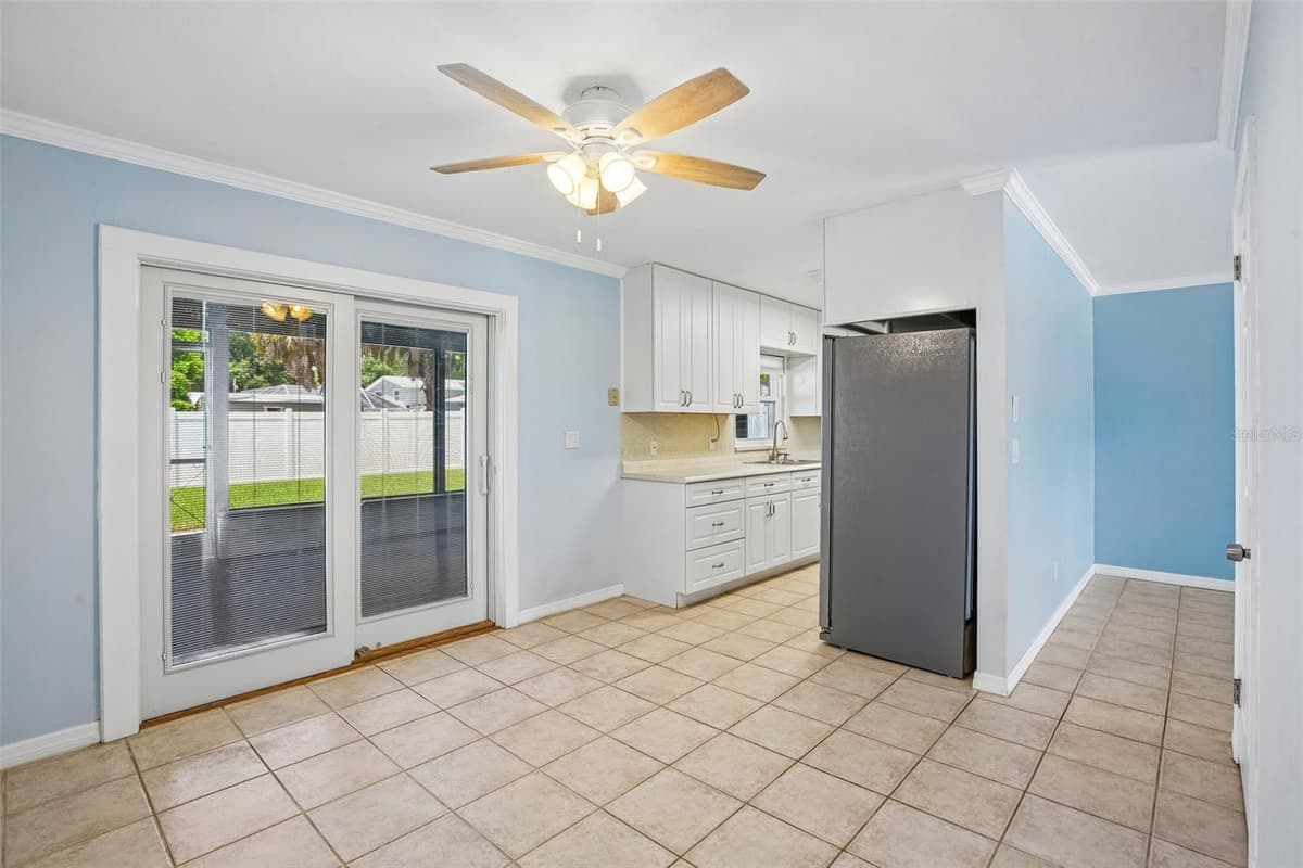 6424 ELDORADO DRIVE — photo 4 of 43