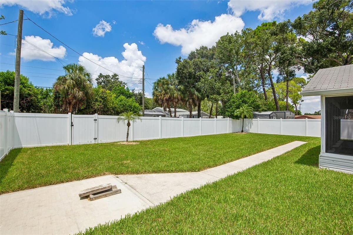 6424 ELDORADO DRIVE — photo 29 of 43
