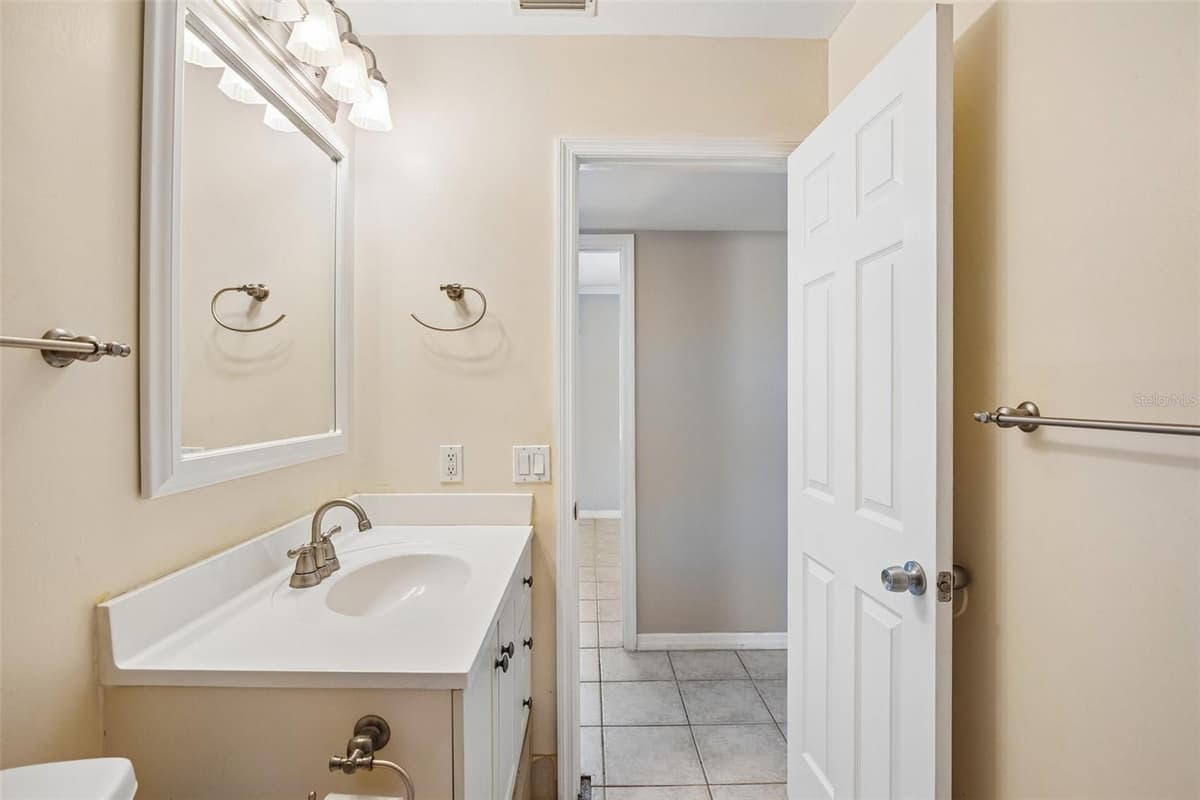 6424 ELDORADO DRIVE — photo 15 of 43