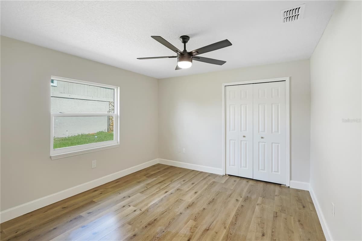 3336 TCU BOULEVARD — photo 12 of 27