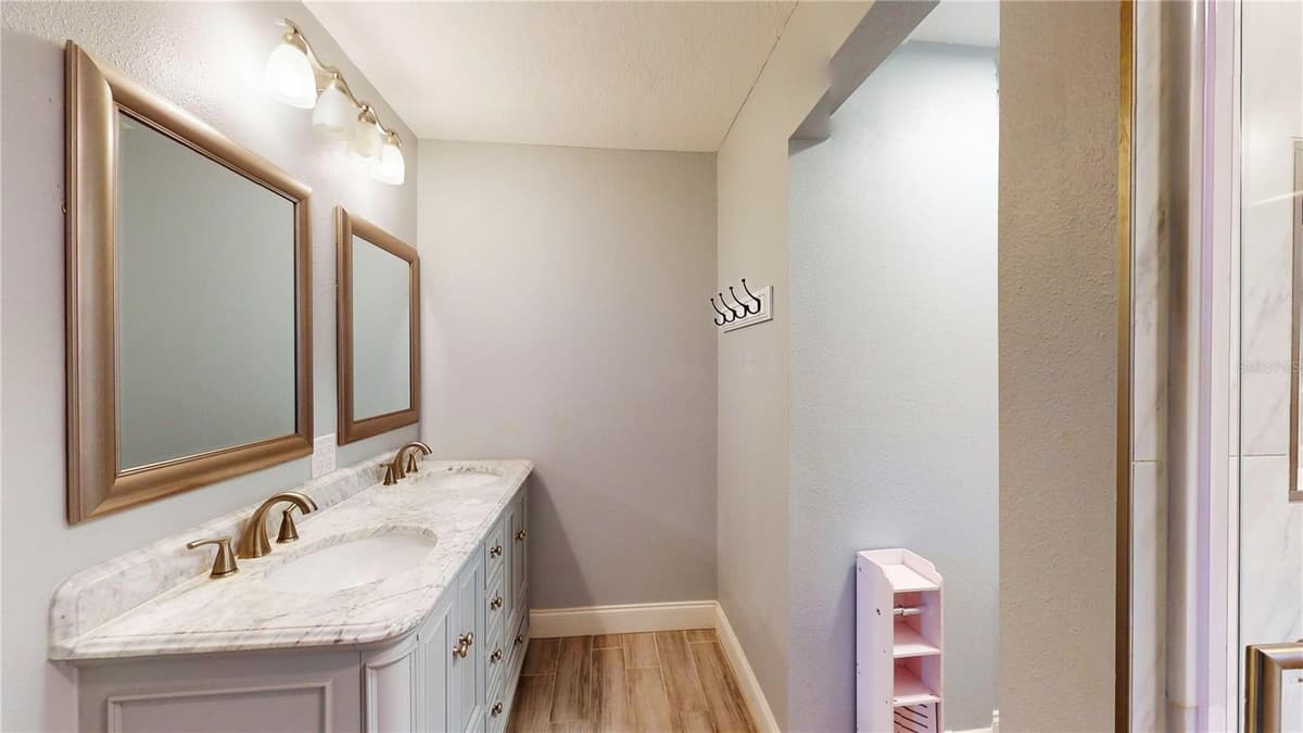 7121 ODONIEL LOOP — photo 19 of 52