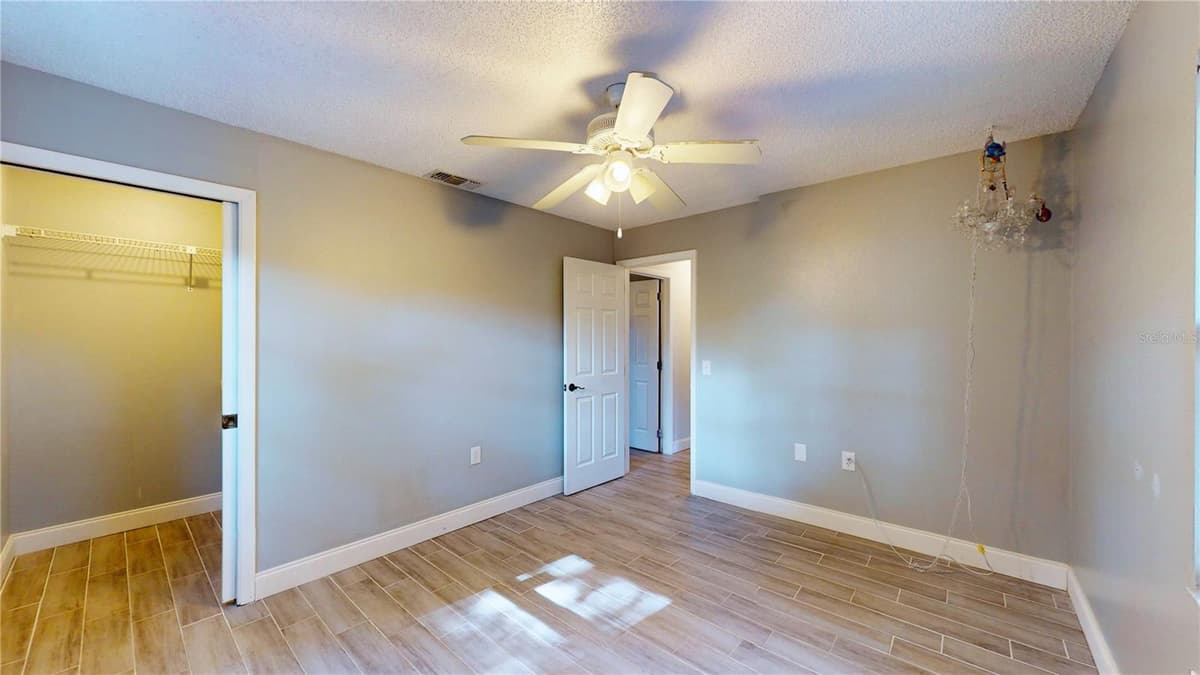 7121 ODONIEL LOOP — photo 29 of 52