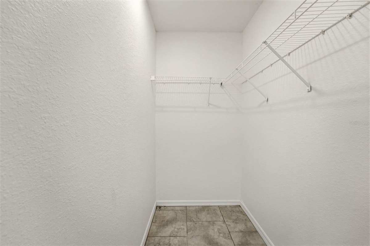 5498 BAYBERRY STREET — photo 8 of 24