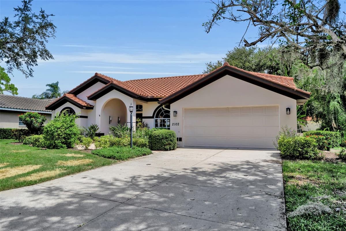 2102 TEQUESTA TRAIL — photo 3 of 28