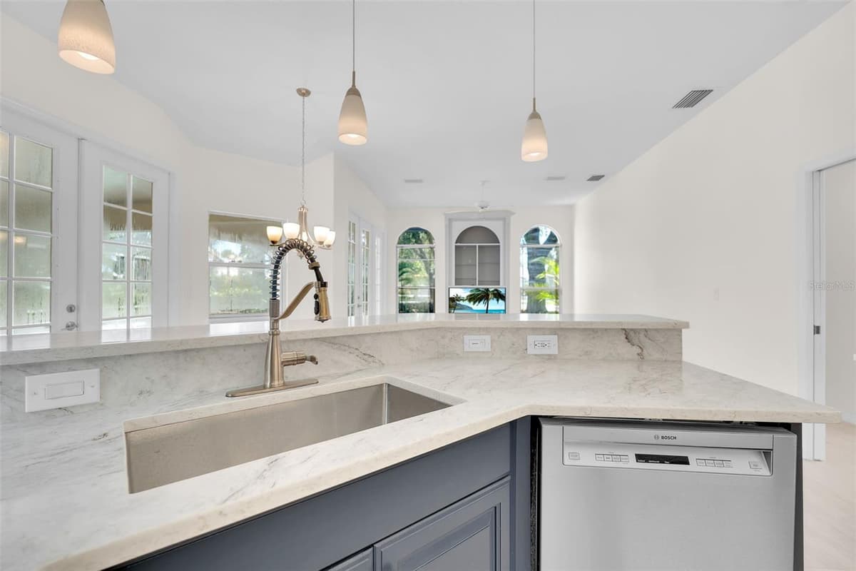 2102 TEQUESTA TRAIL — photo 8 of 28