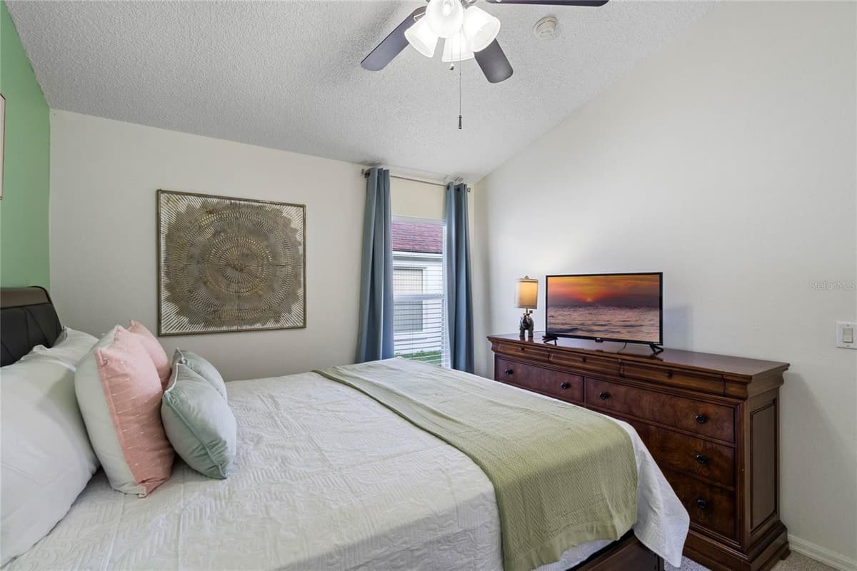 2631 AUTUMN CREEK CIRCLE — photo 38 of 78