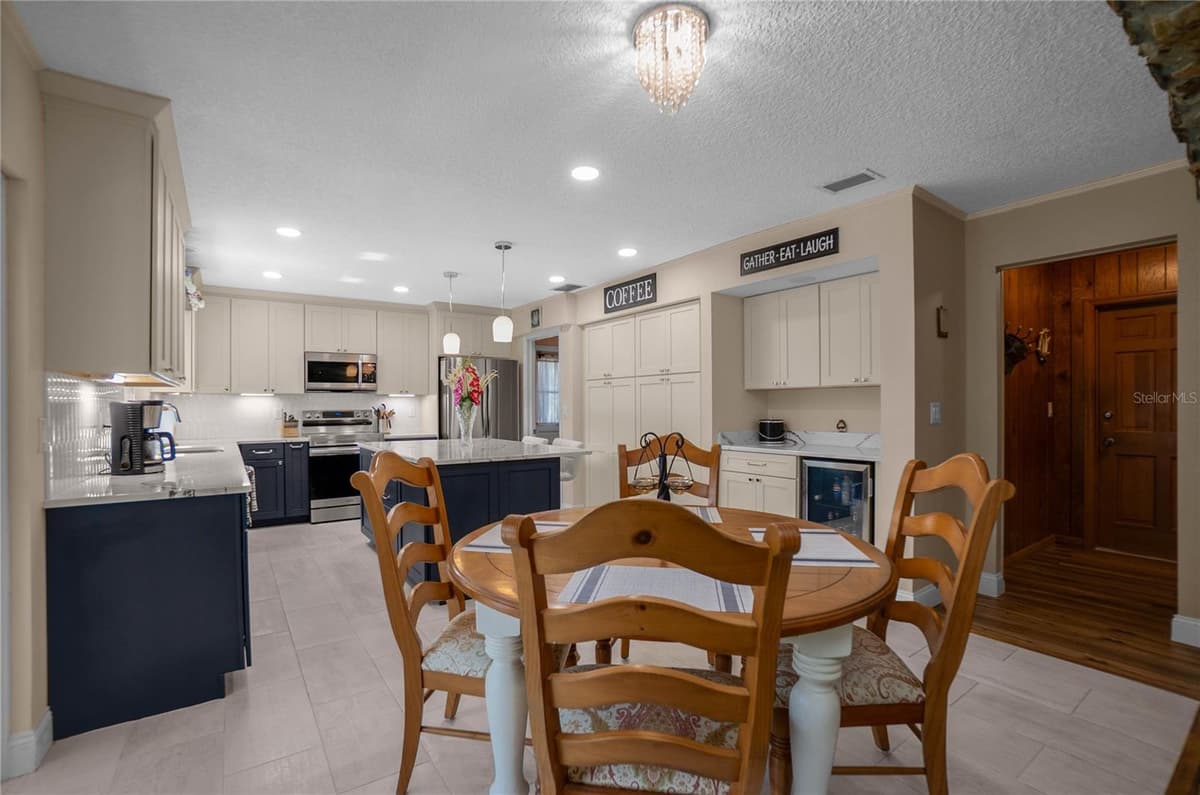3711 TURQUOISE DRIVE — photo 19 of 76