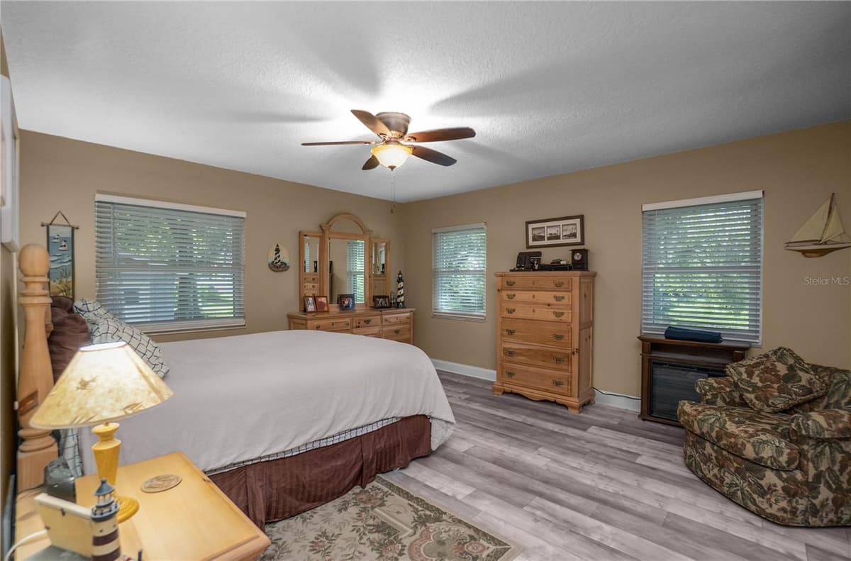 3711 TURQUOISE DRIVE — photo 24 of 76