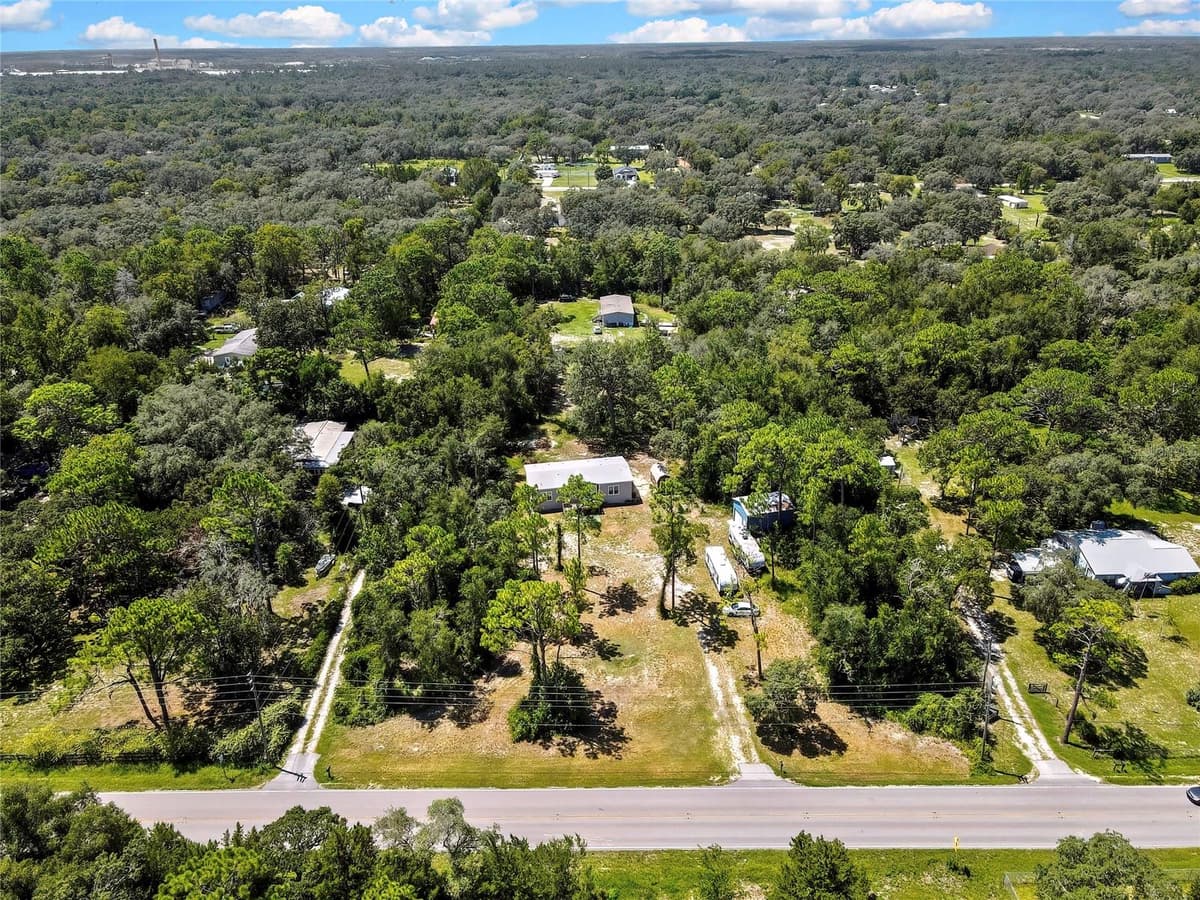 14730 PEACE BOULEVARD — photo 40 of 55