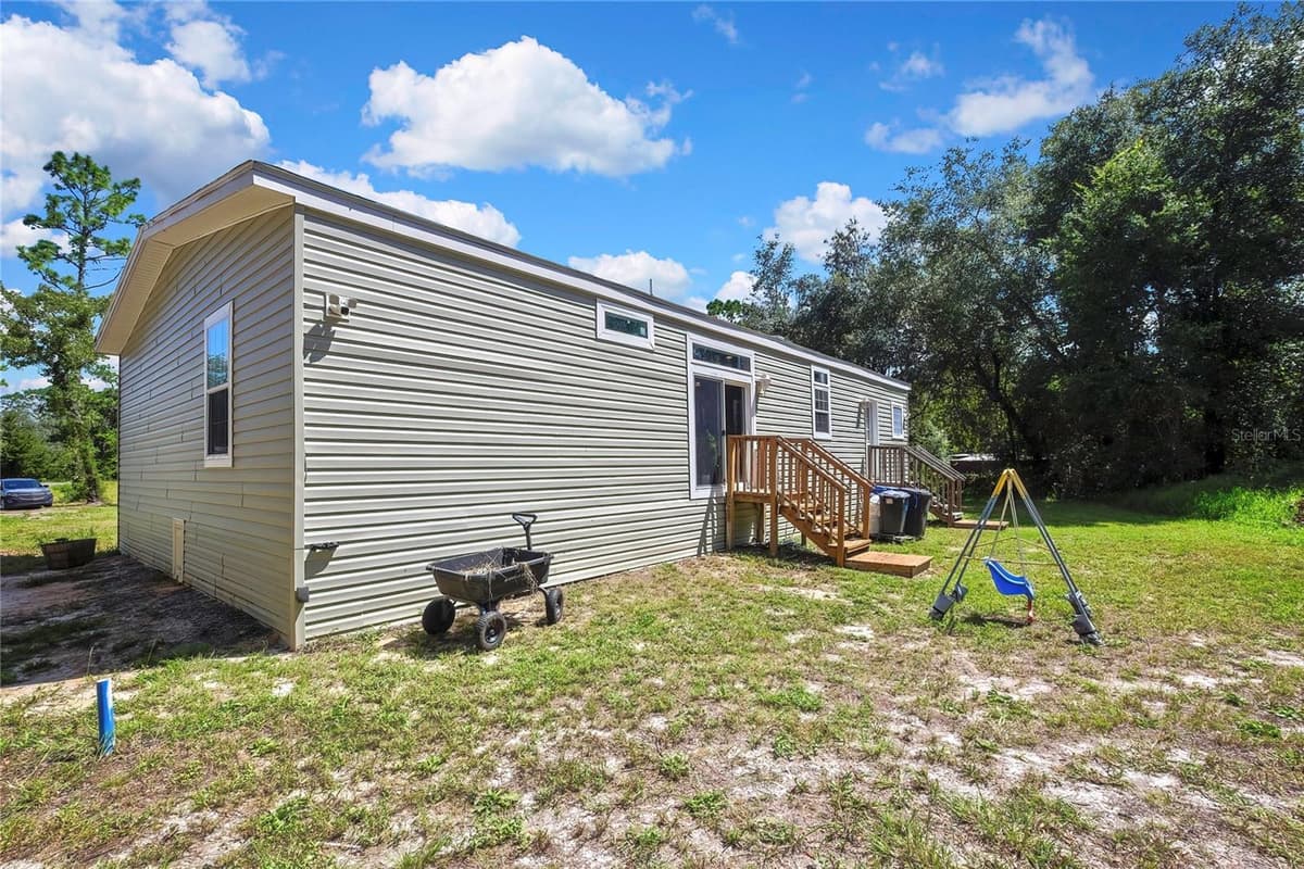 14730 PEACE BOULEVARD — photo 36 of 55