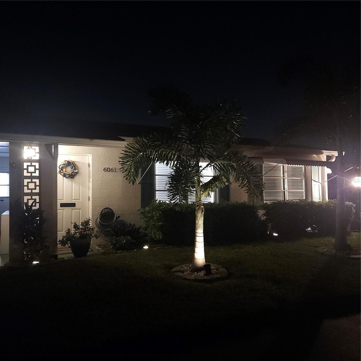 6061 CORAL WAY — photo 3 of 32
