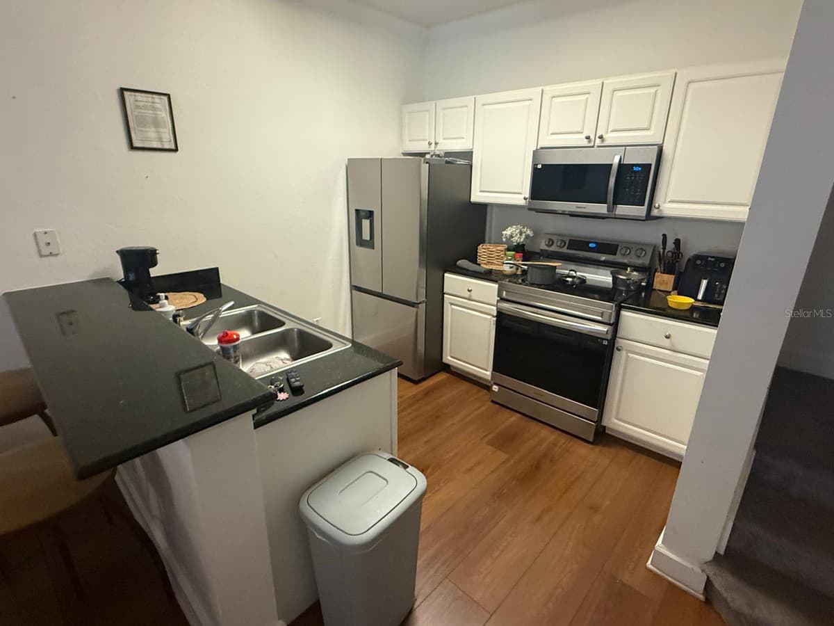 2952 LUCAYAN HARBOUR CIRCLE — photo 10 of 52