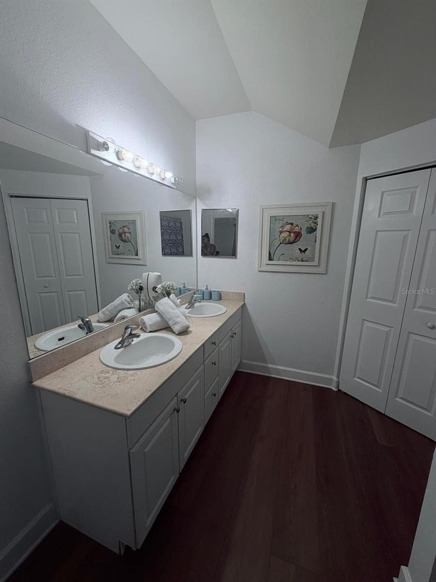 2952 LUCAYAN HARBOUR CIRCLE — photo 37 of 52
