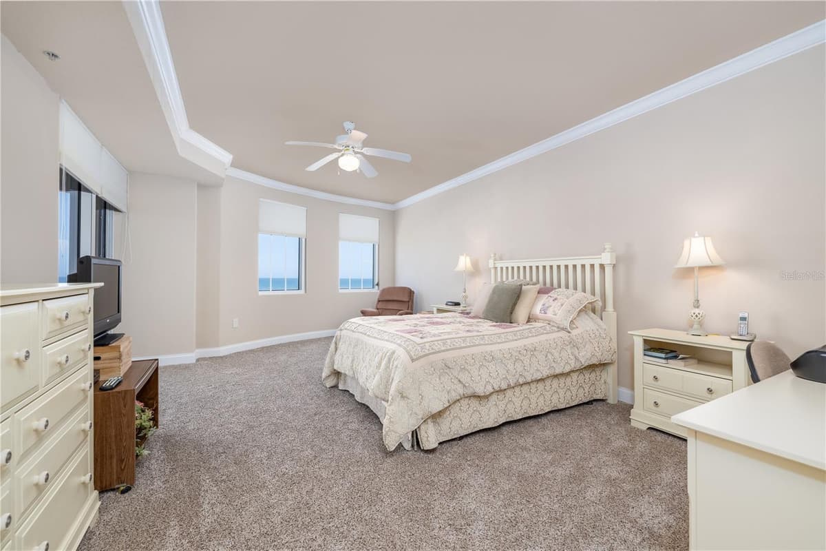 1425 OCEAN SHORE BOULEVARD — photo 17 of 46