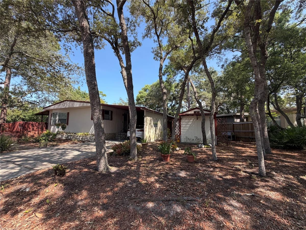 112 PLANTATION BOULEVARD — photo 5 of 28