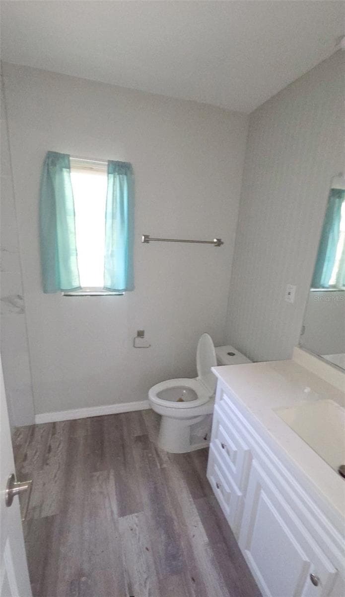 1840 GLENGARY STREET — photo 14 of 17