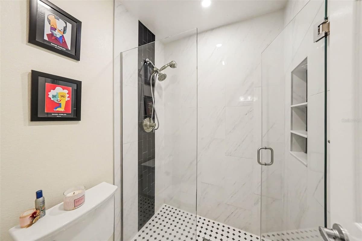 12405 EAGLESWOOD DRIVE — photo 21 of 38
