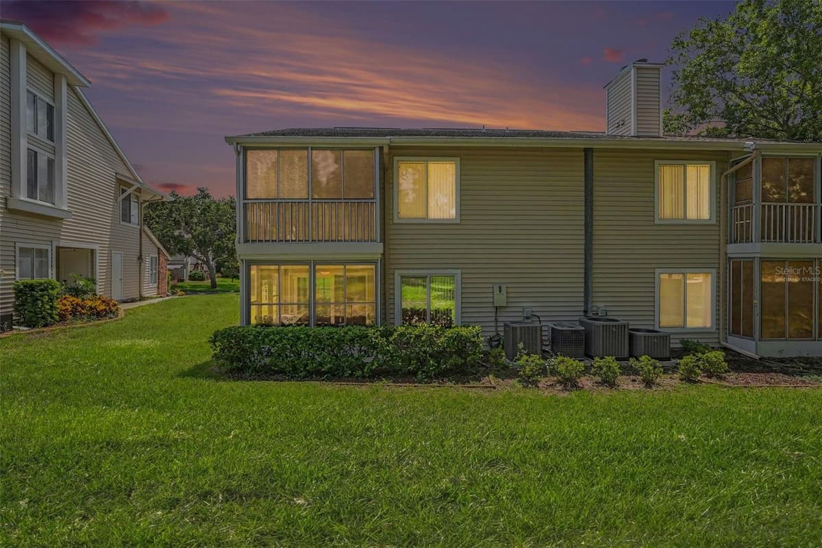 12405 EAGLESWOOD DRIVE — photo 26 of 38