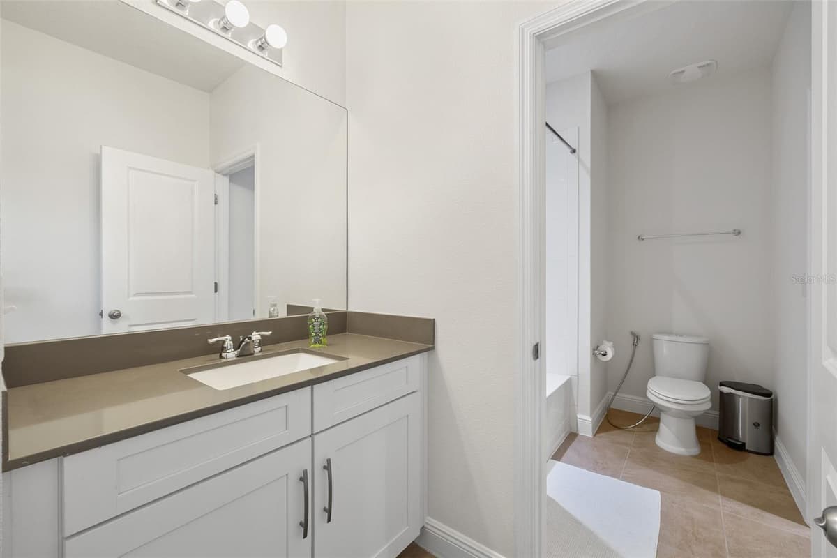 8416 CHILTON DRIVE — photo 45 of 83