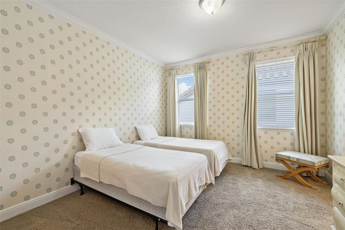 8416 CHILTON DRIVE — photo 43 of 83