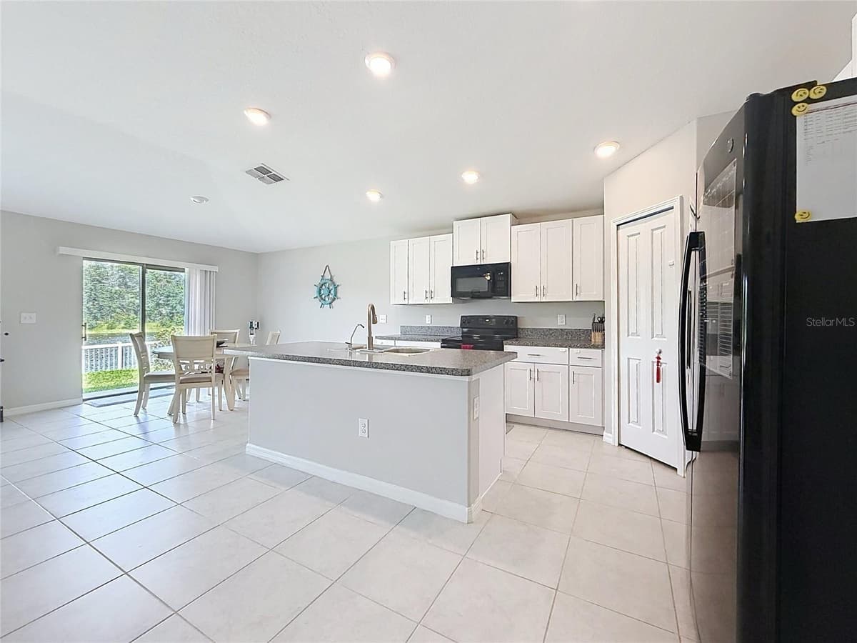 4465 ETERNAL PRINCE DRIVE — photo 5 of 55