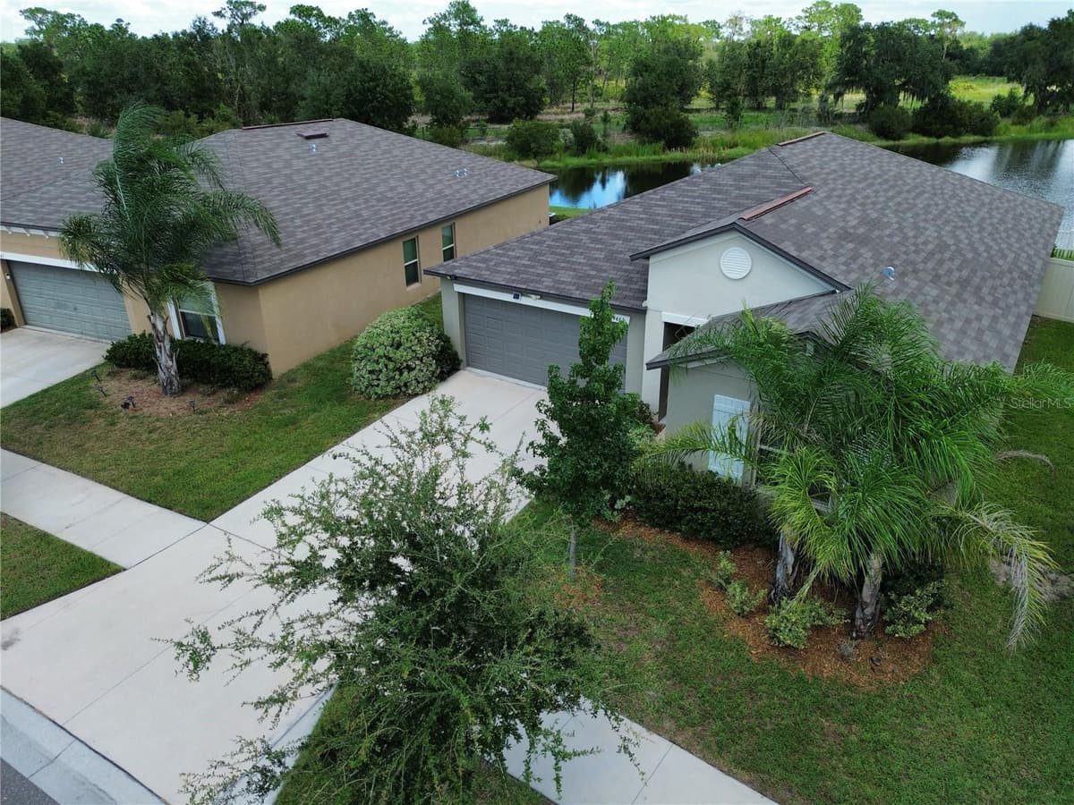 4465 ETERNAL PRINCE DRIVE — photo 4 of 55