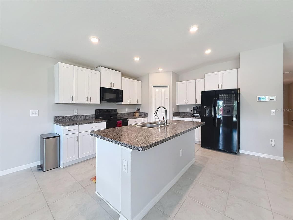 4465 ETERNAL PRINCE DRIVE — photo 6 of 55