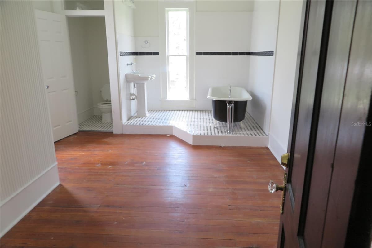 105 1ST AVENUE — photo 38 of 55