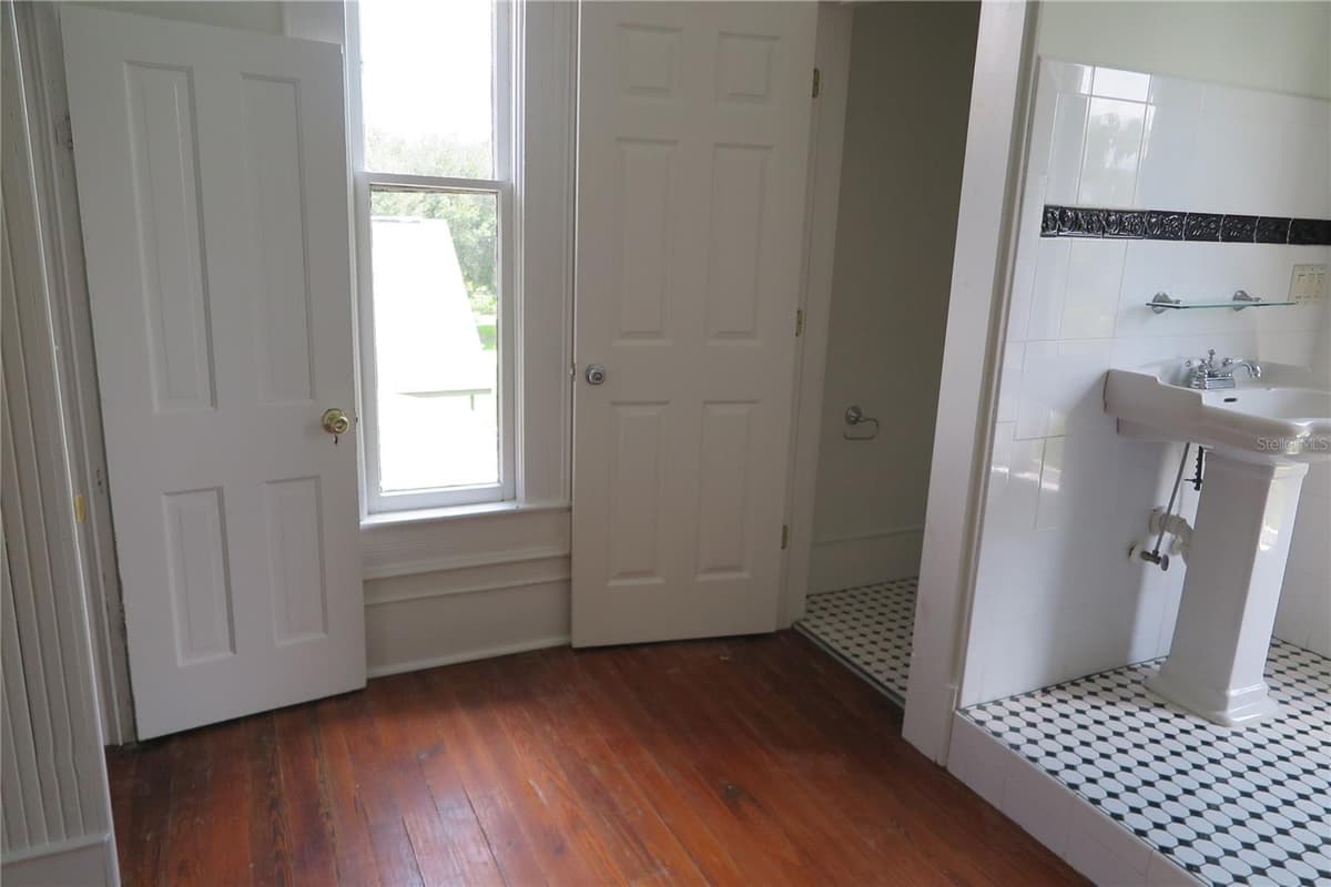 105 1ST AVENUE — photo 39 of 55