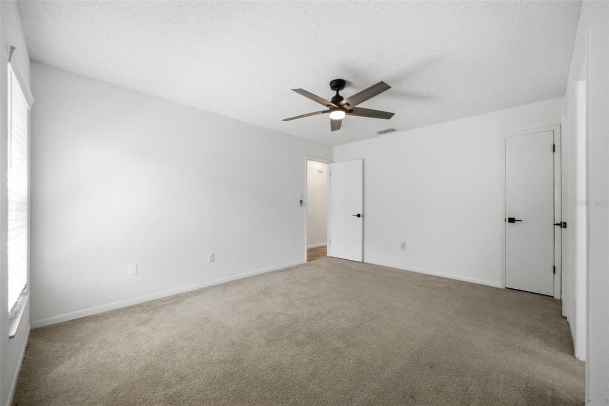 1705 CINNABAR COURT — photo 18 of 39