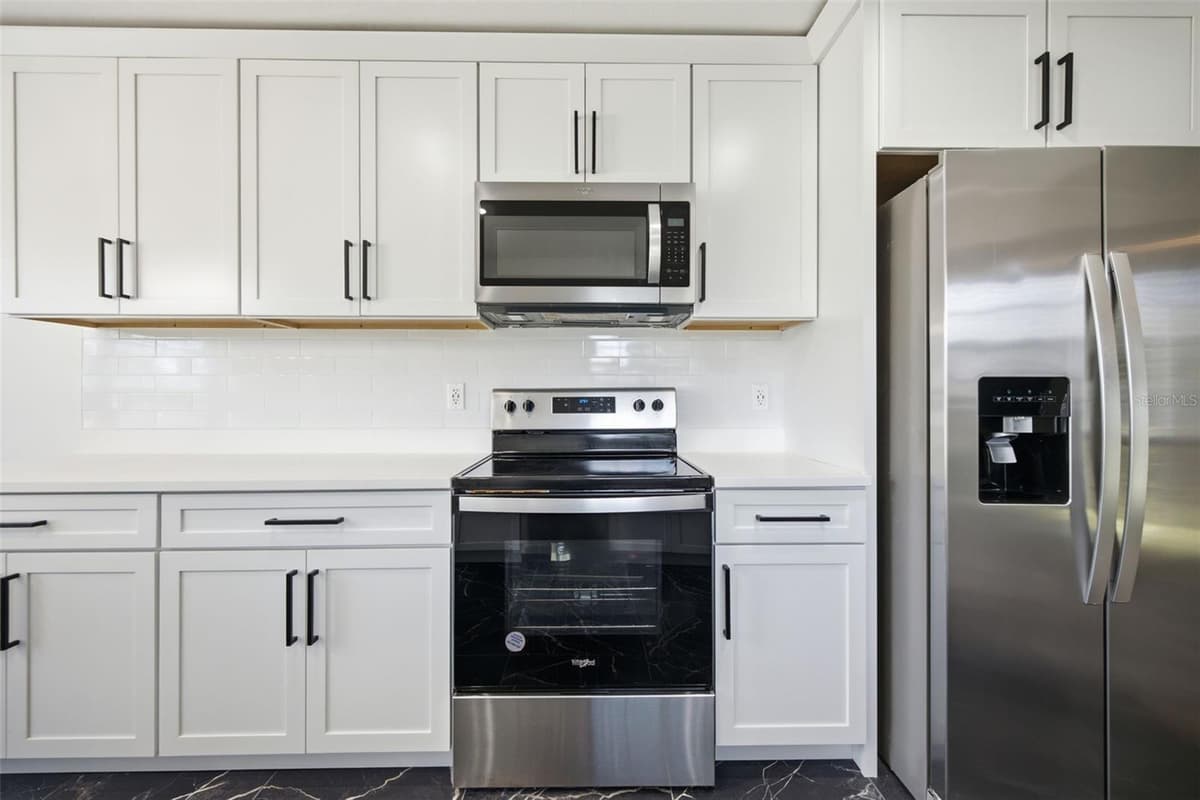 1705 CINNABAR COURT — photo 13 of 39