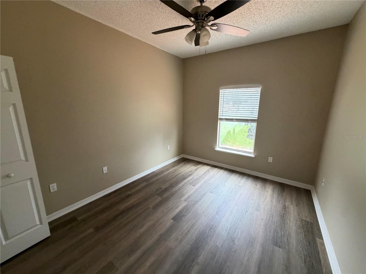 568 DOMINISH ESTATES DRIVE — photo 19 of 34