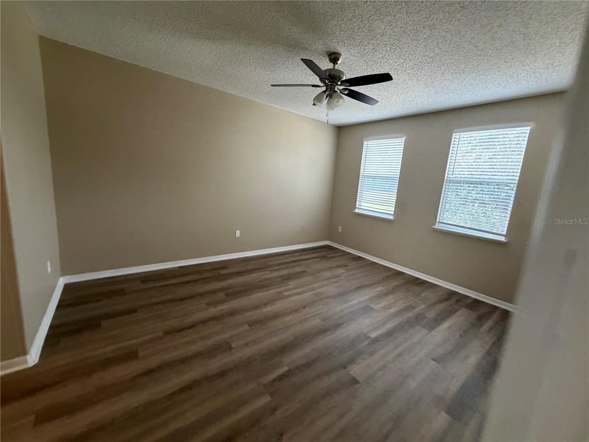 568 DOMINISH ESTATES DRIVE — photo 14 of 34