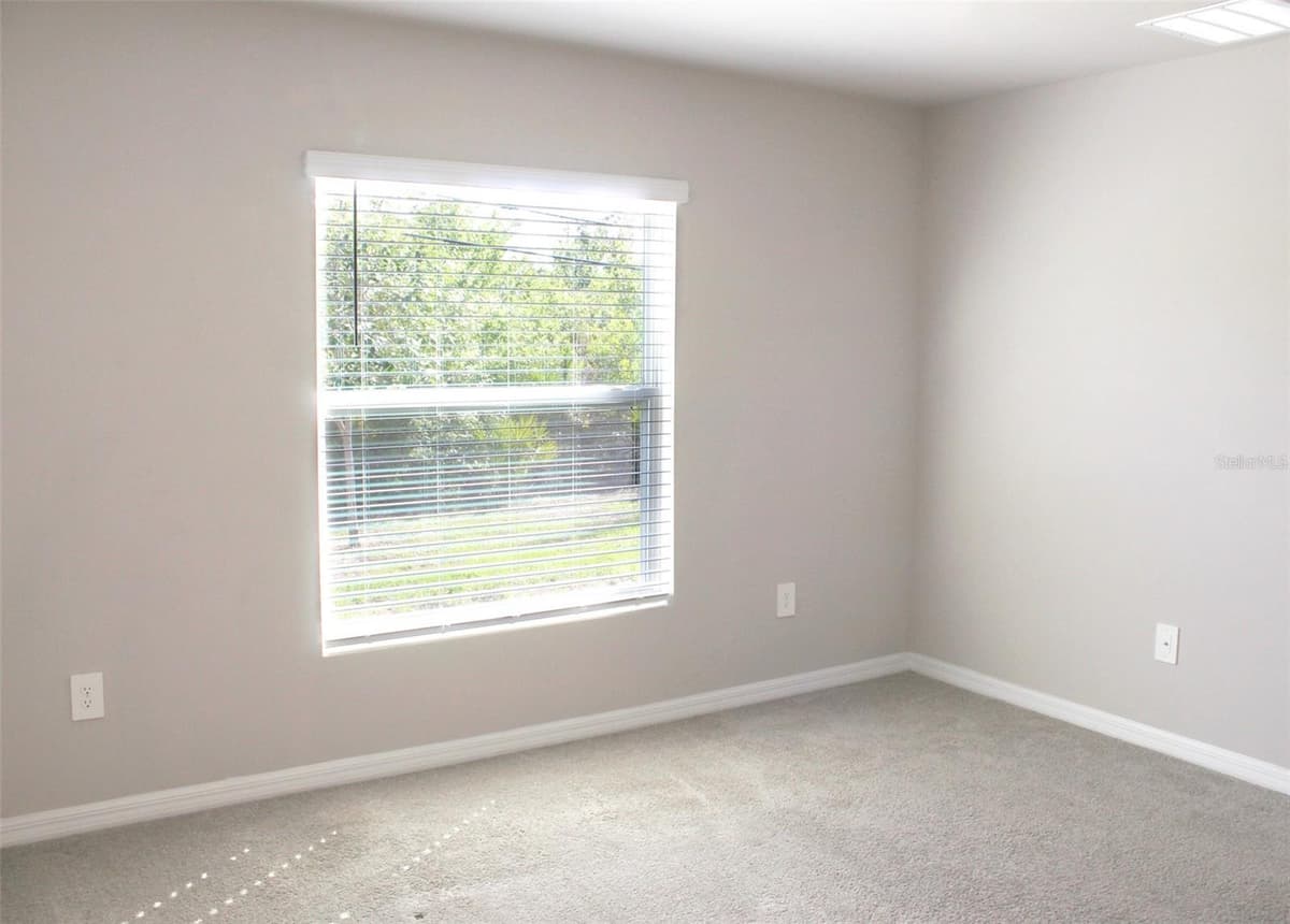 5501 KEMPSON LANE — photo 24 of 50