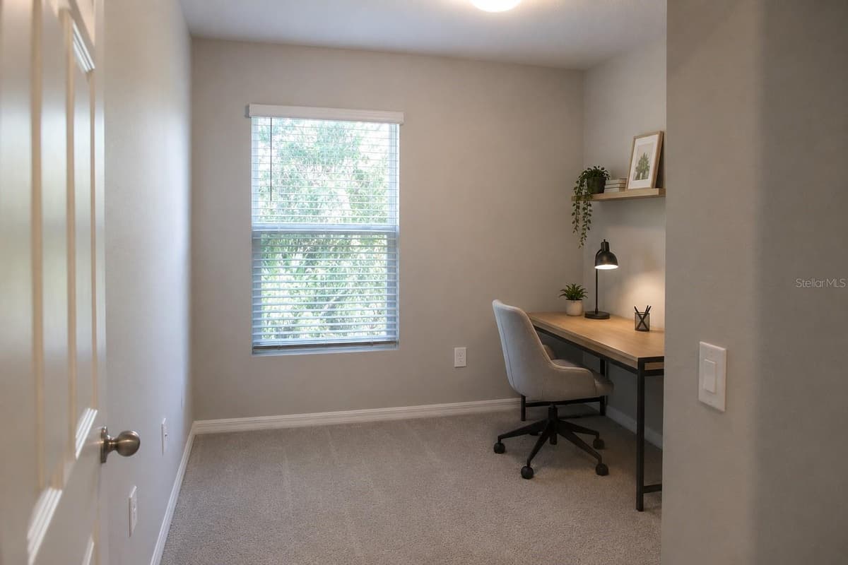 5501 KEMPSON LANE — photo 8 of 50