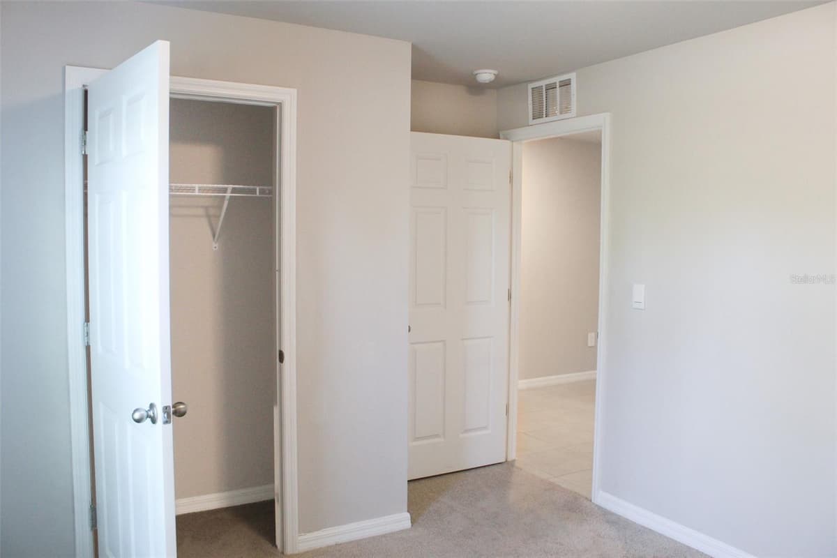 5501 KEMPSON LANE — photo 33 of 50