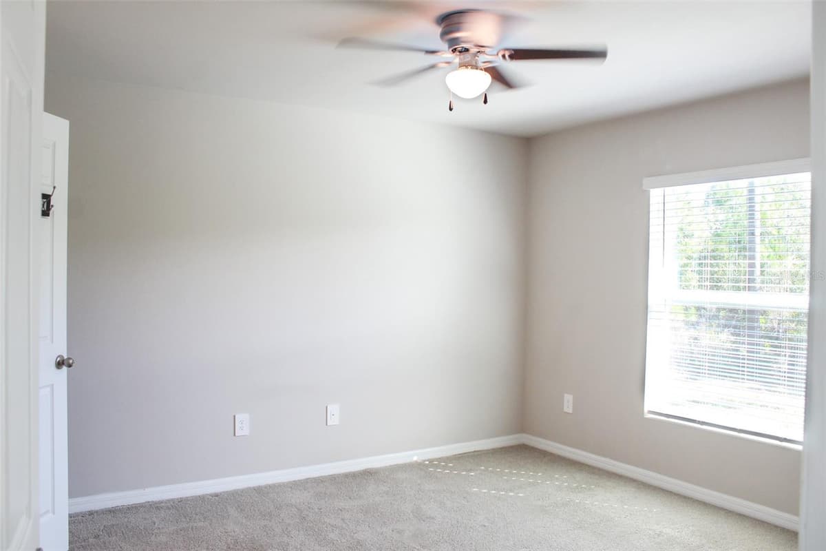 5501 KEMPSON LANE — photo 23 of 50