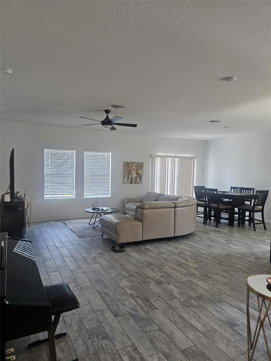 5841 BULLOCK PLACE — photo 4 of 28
