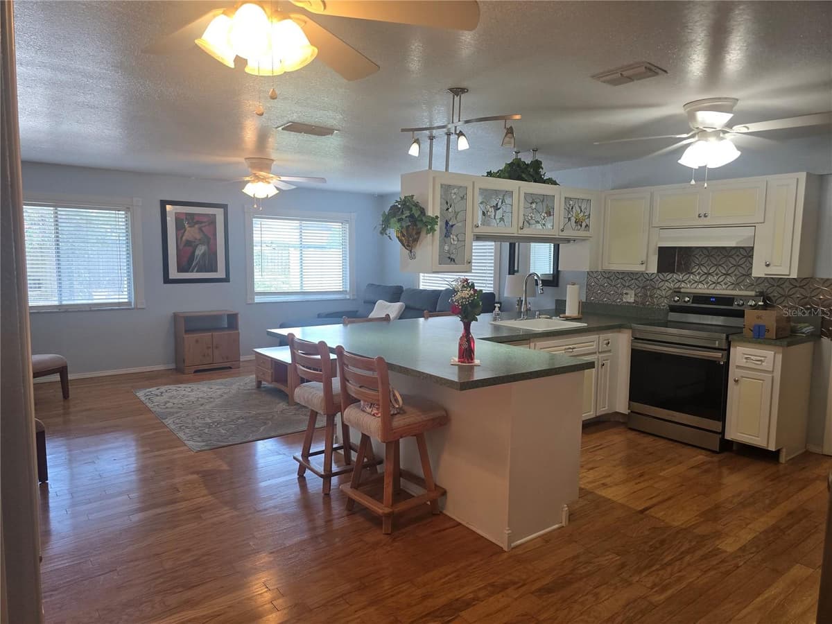 8431 PAMLICO STREET — photo 3 of 14