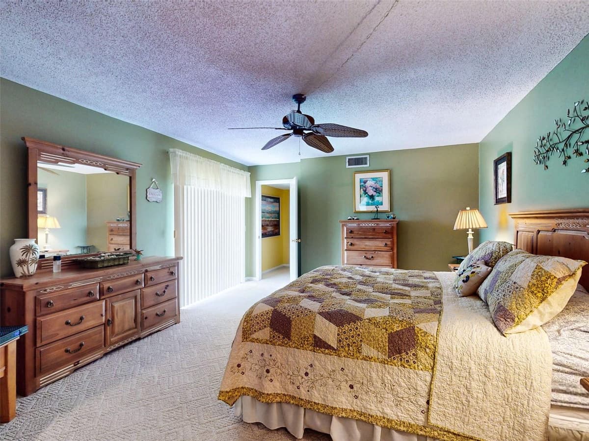 133 CEDAR DUNES DRIVE — photo 37 of 49