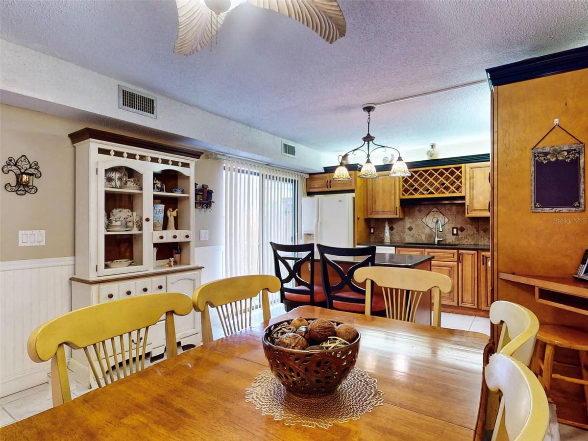 133 CEDAR DUNES DRIVE — photo 16 of 49