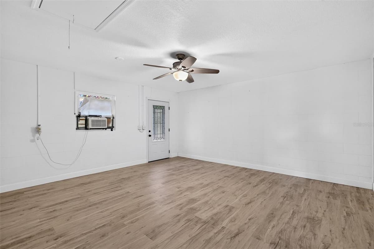 1102 12TH STREET — photo 23 of 100