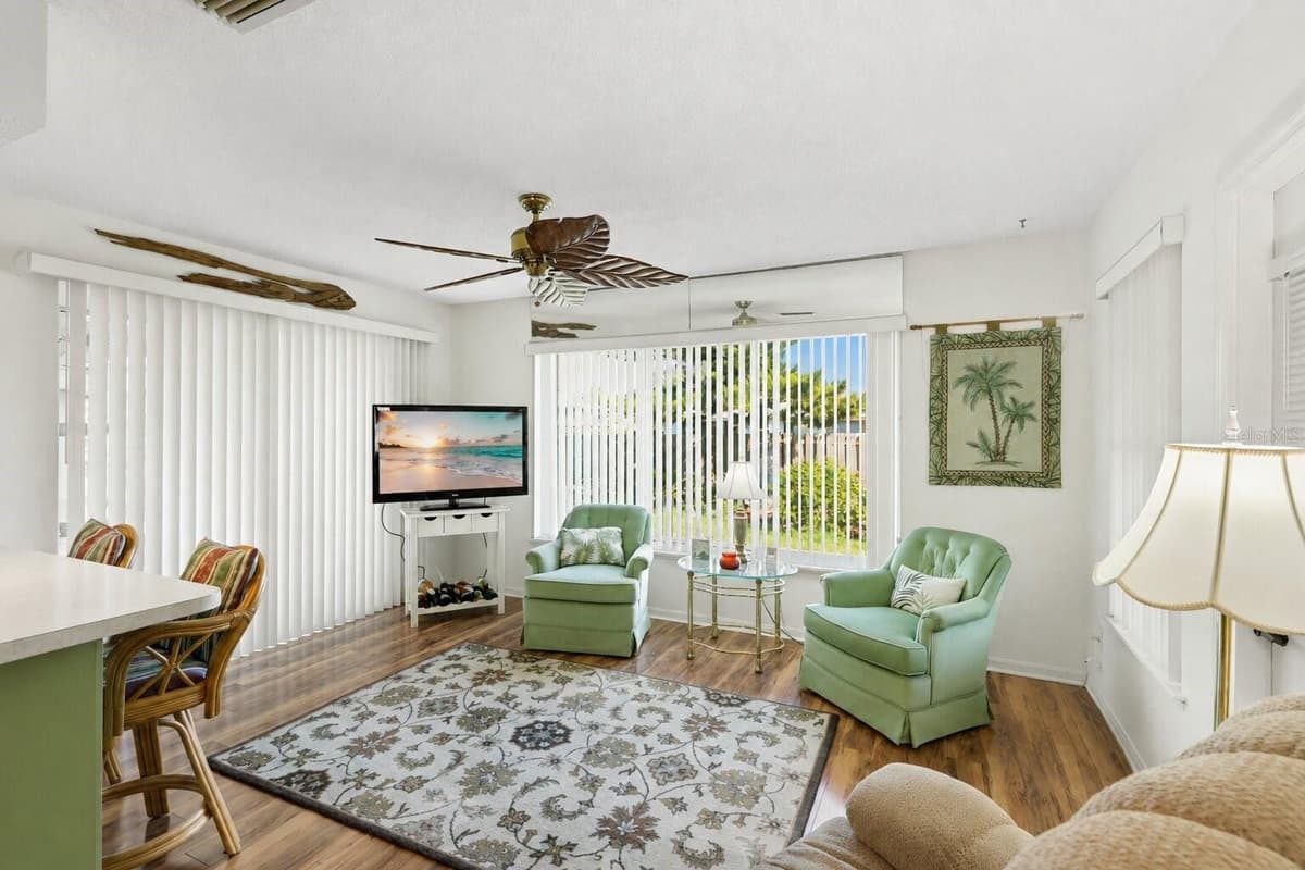 1220 FALCON ROAD — photo 13 of 55