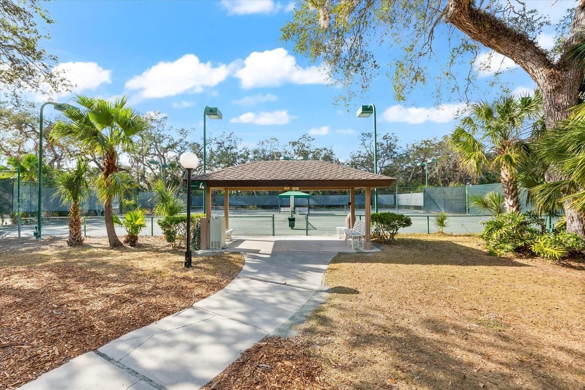 3085 WILLOW GREEN DRIVE — photo 63 of 68