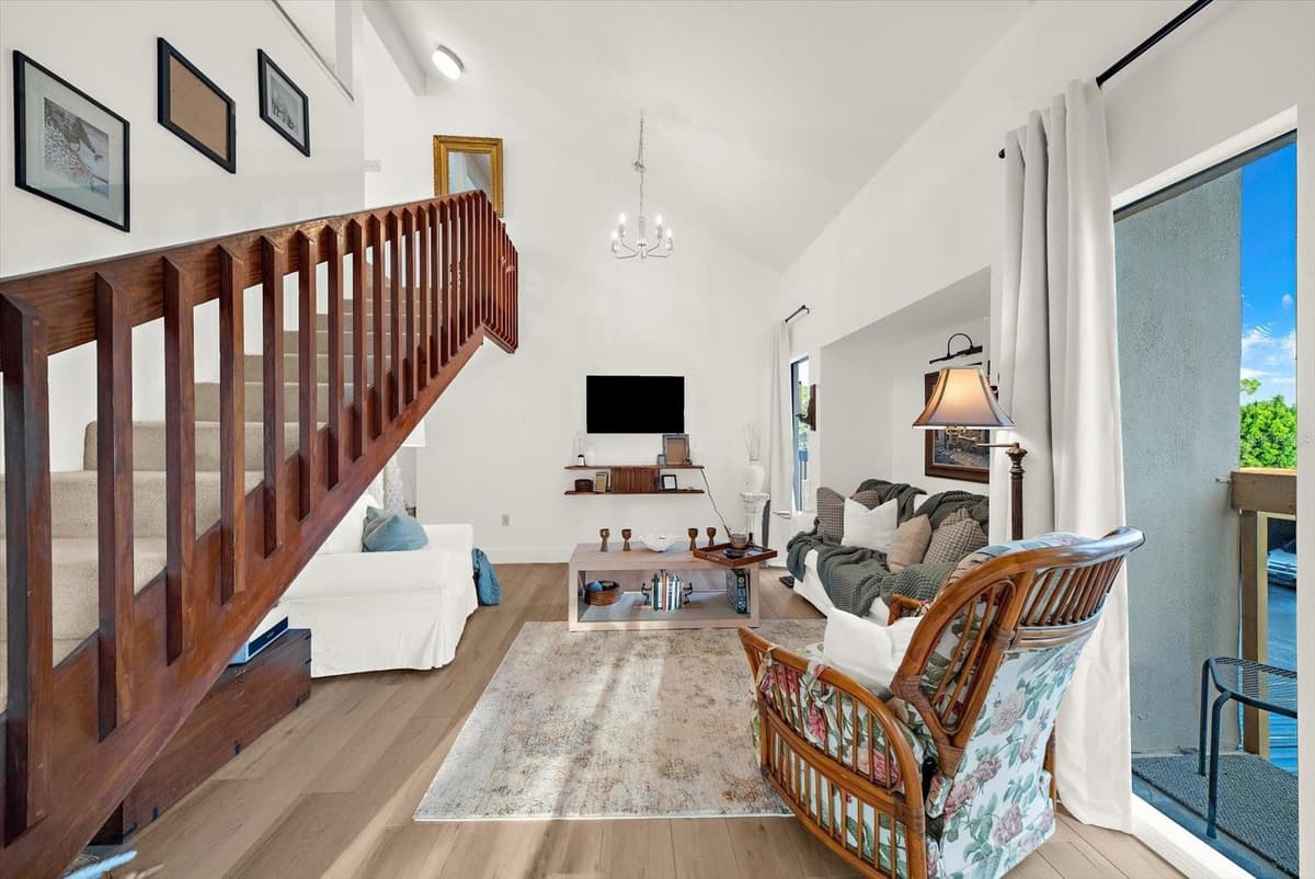 3085 WILLOW GREEN DRIVE — photo 8 of 68