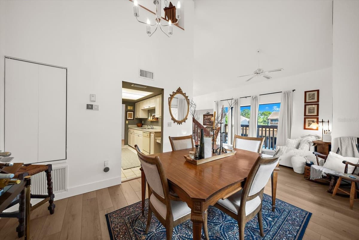 3085 WILLOW GREEN DRIVE — photo 37 of 68