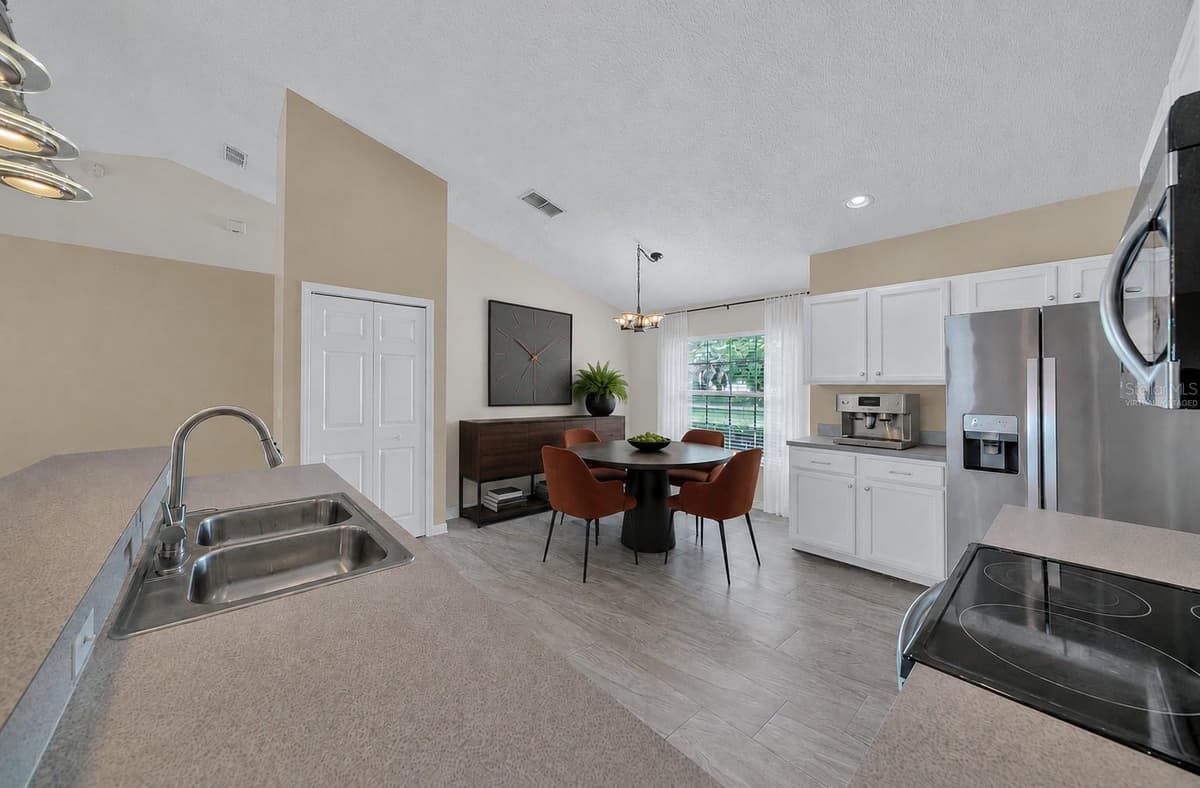 1699 FRUITLAND DRIVE — photo 12 of 58