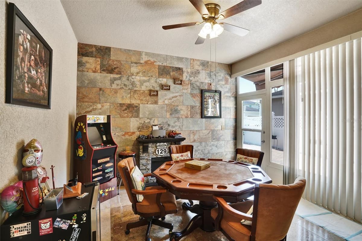 8111 PACIFIC LOON STREET — photo 34 of 41