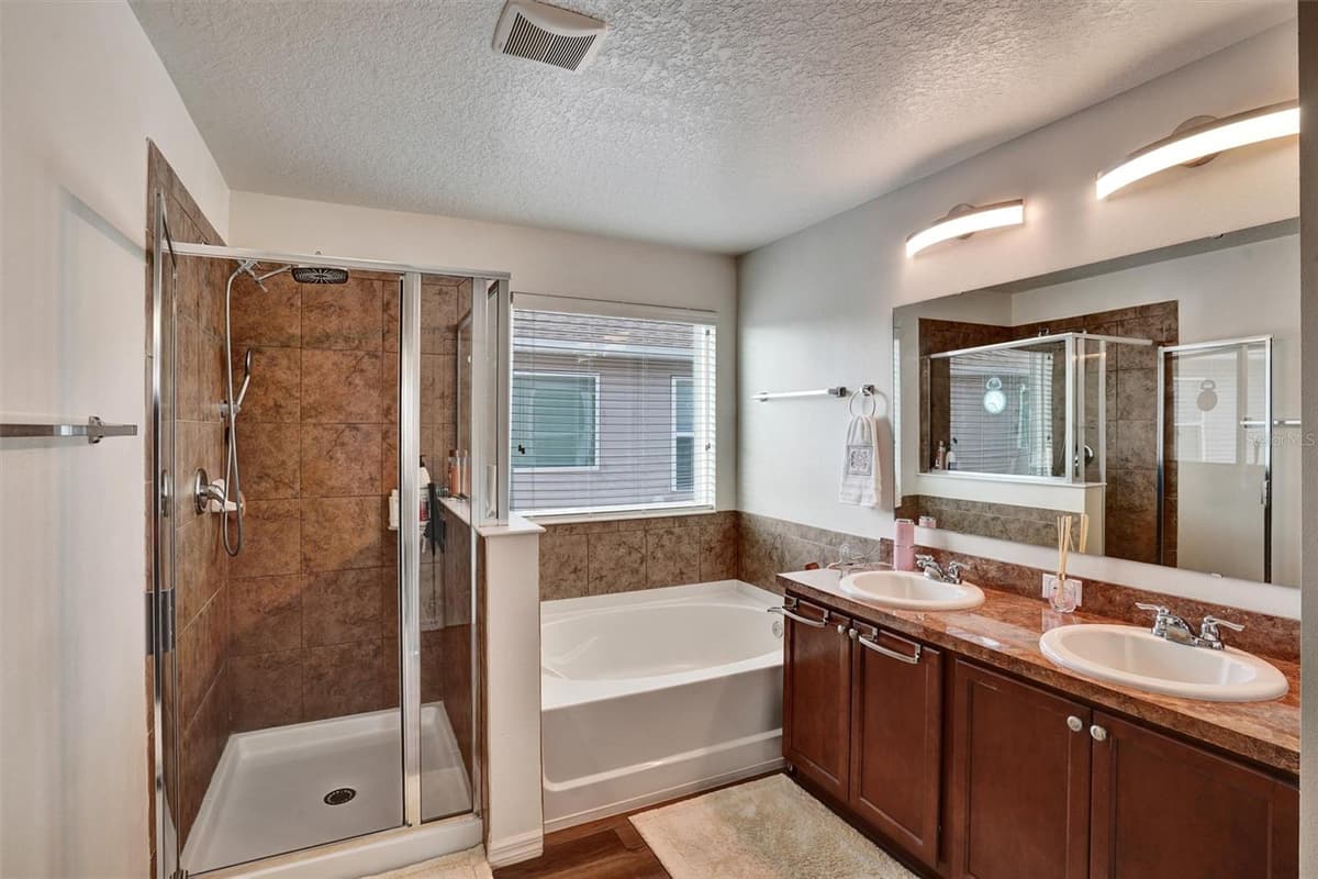 8111 PACIFIC LOON STREET — photo 20 of 41